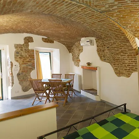 게스트하우스 Bed&braja 3*